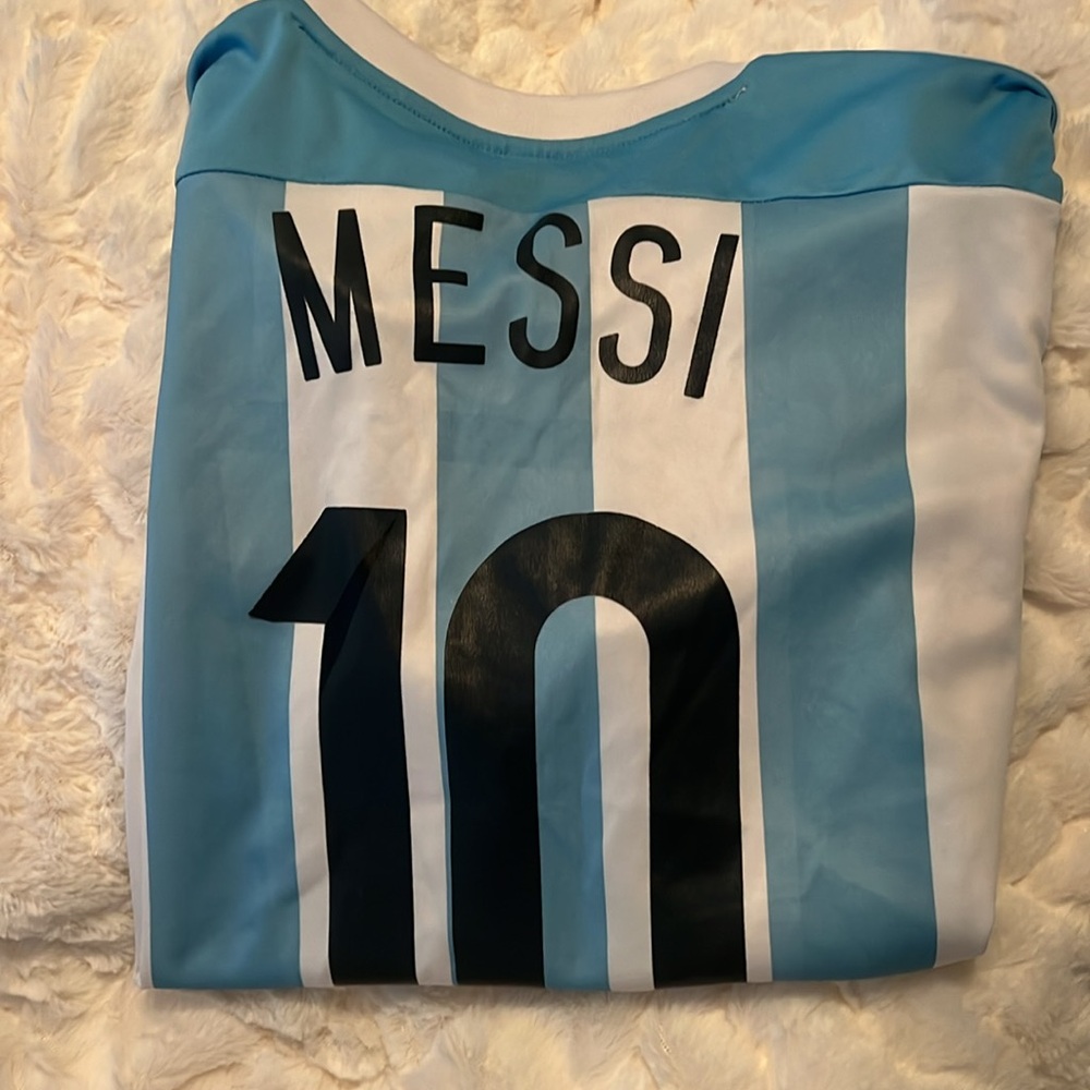 Messi jersey - Picture 2 of 4